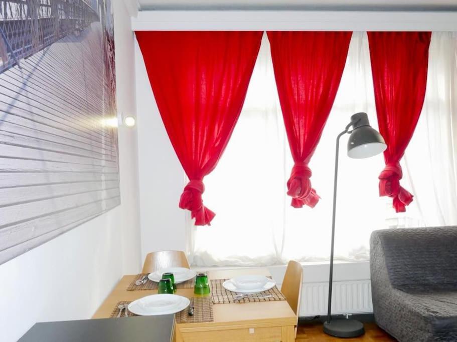 Ixelles: Superbe Appartement, Idealement Situe Bruxelles Eksteriør billede